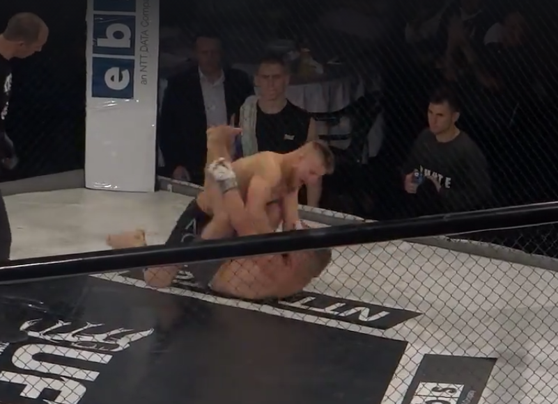 Clujeanul Mariș Ciprian, noul CAMPION MONDIAL MMA! L-a făcut K.O. pe Nelu Exari!