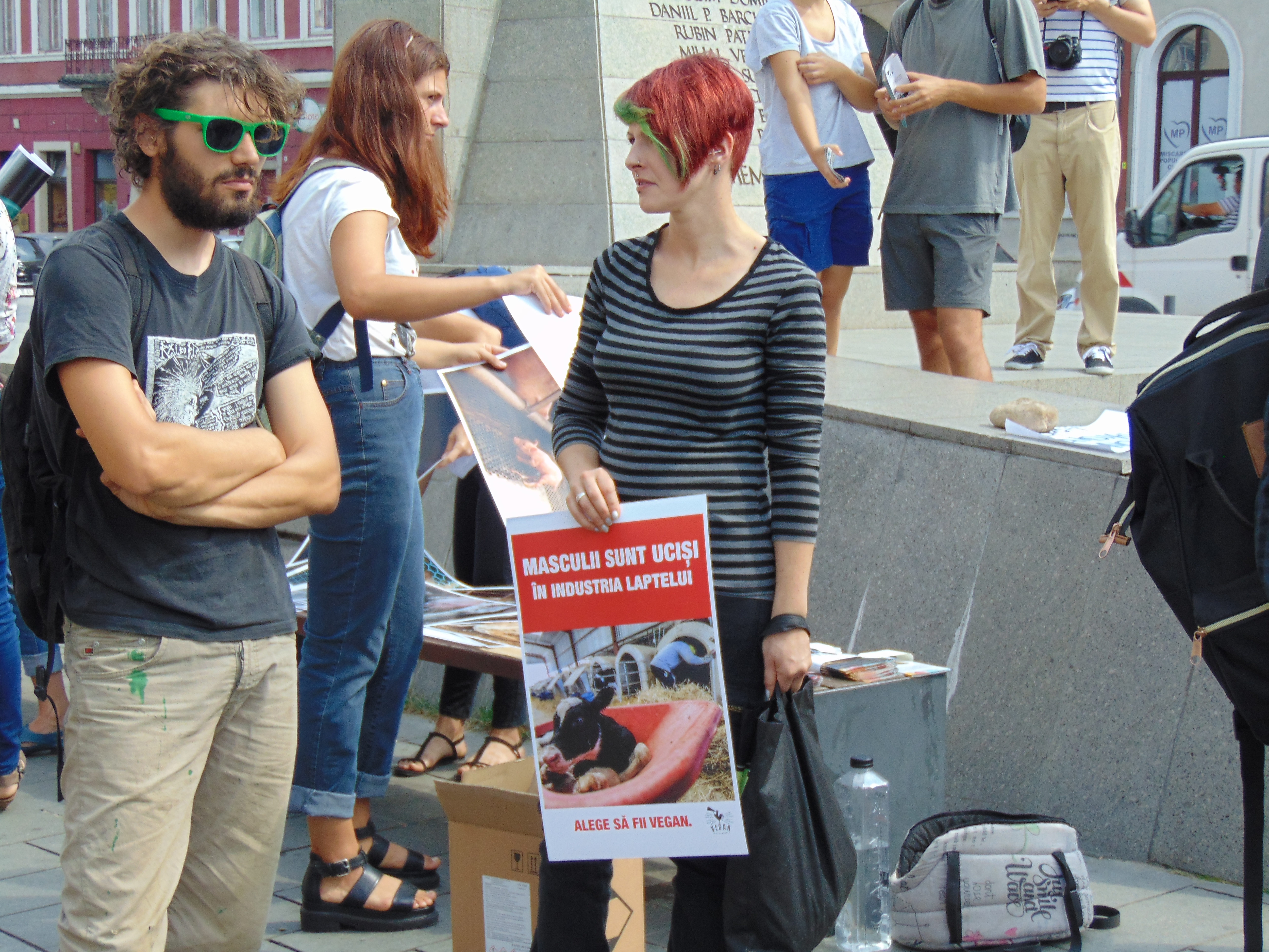 Veganii au confiscat un marș de bun simț dedicat reducerii cruzimii față de animale