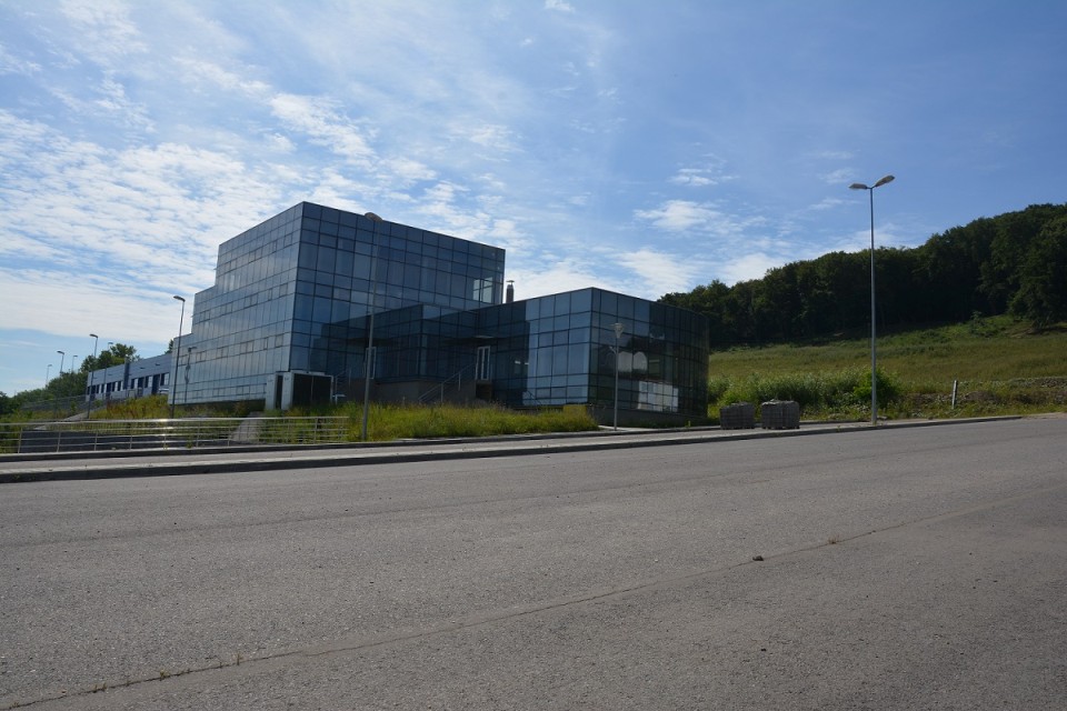 Parcul Industrial Tetarom 1 din Cluj are de azi 2 clădiri și 2 hale noi