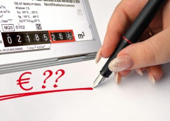 Coaliția de la putere, acuzată că sprijină grupurile de interese din sectorul energetic