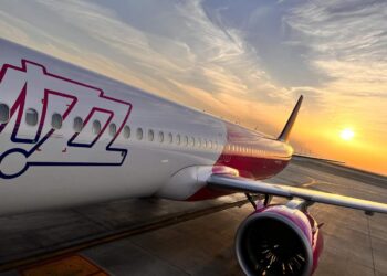 Fițe de Cluj: prețurile zborurilor „low cost” sunt chiar și de 7 ori mai mari decât cele din București