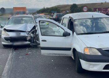 Bebe de 6 luni, rănit din cauza neatenției unui șofer