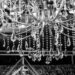 Candelabre vs. Lustre: Ce să alegi pentru un design rafinat?